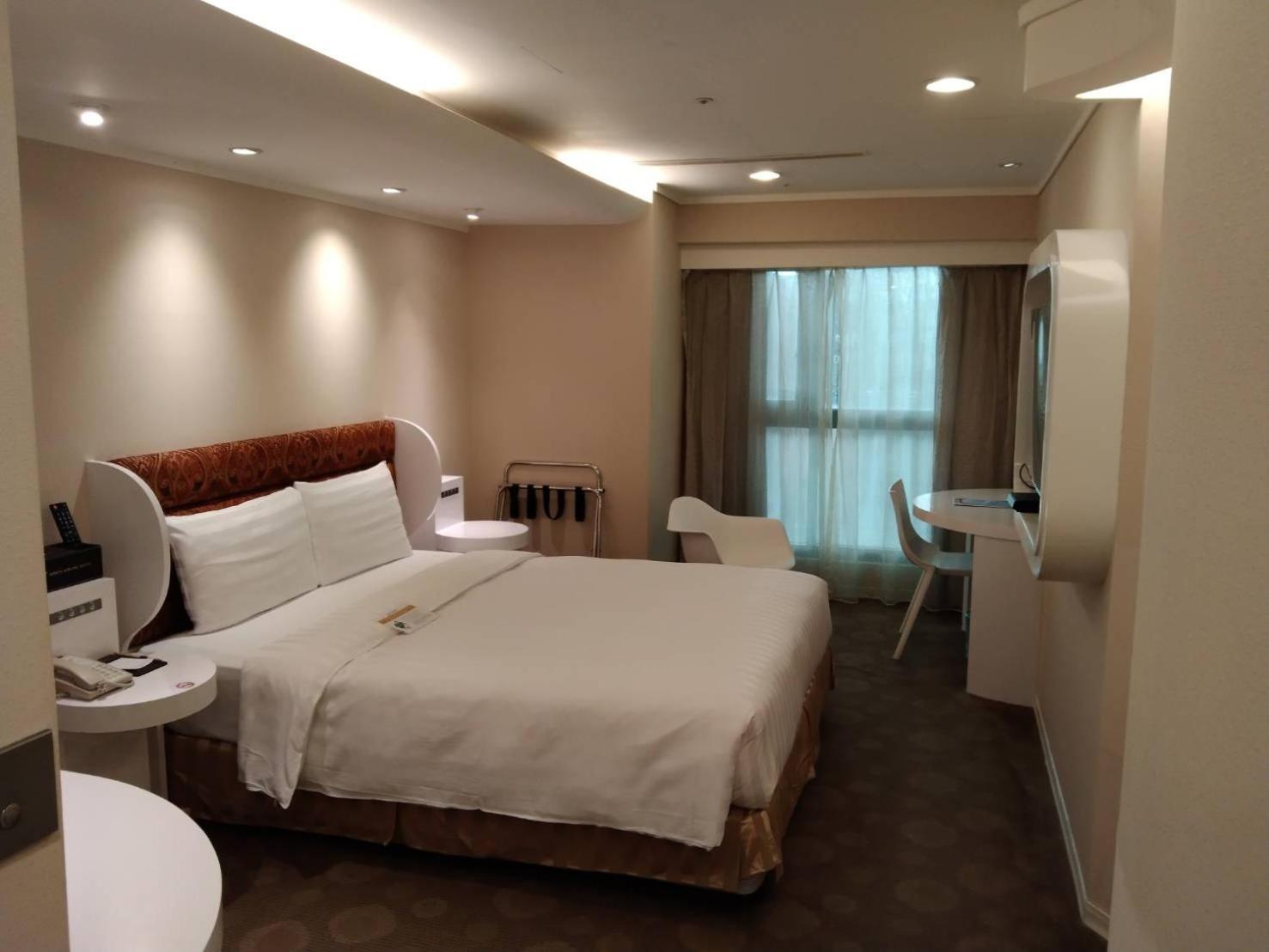 Ximen Airline Hotel Taipei Dış mekan fotoğraf