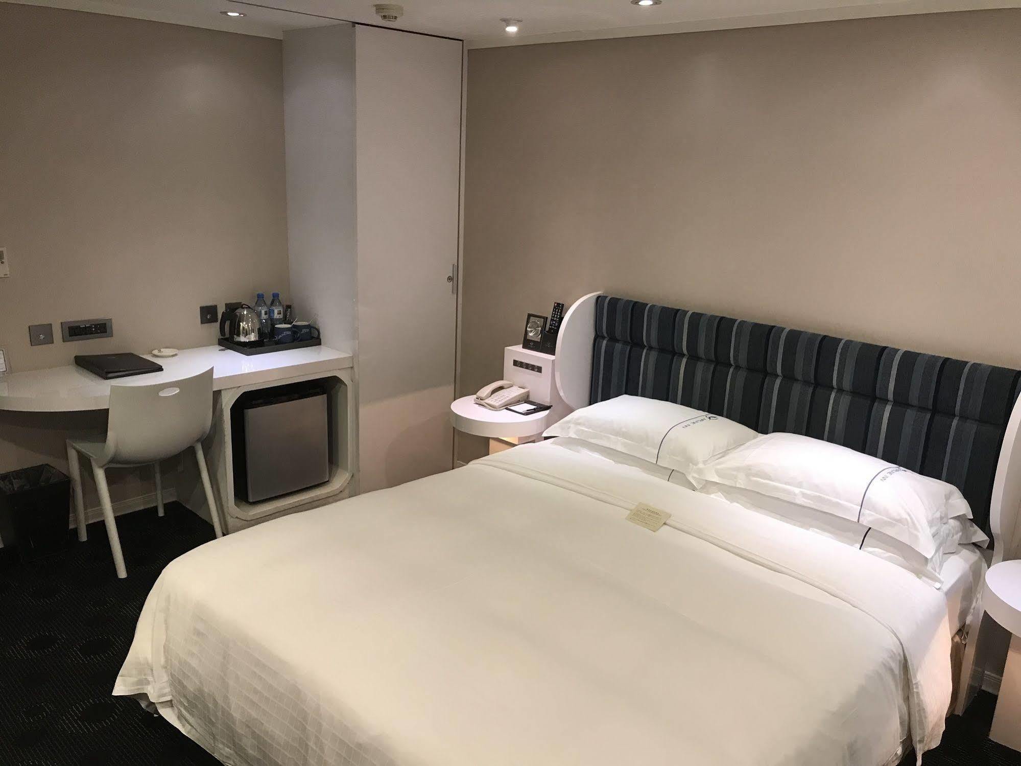 Ximen Airline Hotel Taipei Dış mekan fotoğraf